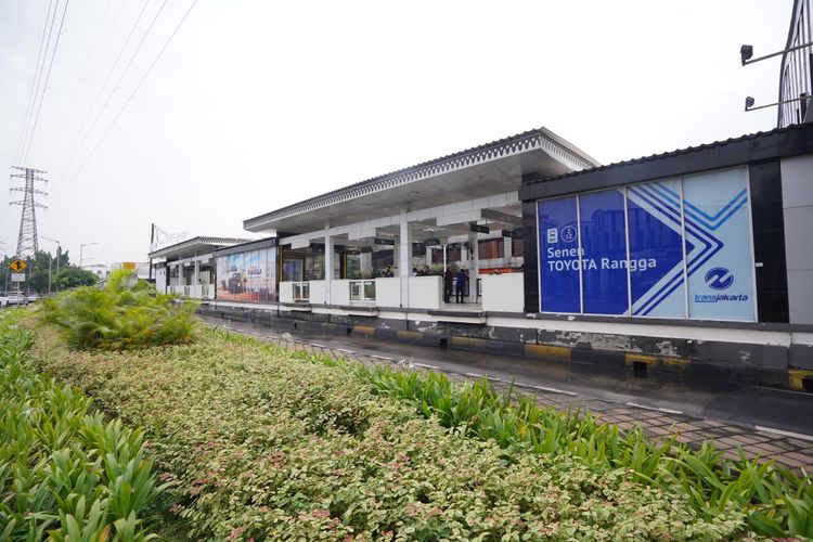 Halte Senen Toyota Rangga