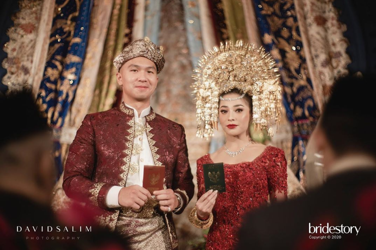 Pengusaha Indra Priawan menikah dengan artis peran Nikita Willy di Jakarta pada Jumat (16/10/2020).