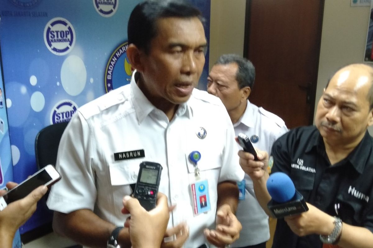 Kepala BNNK Jakarta Selatan, AKBP Mohammad Nasrun di Kantor Wali Kota Jakarta Selatan, Kamis (19/12/2019)