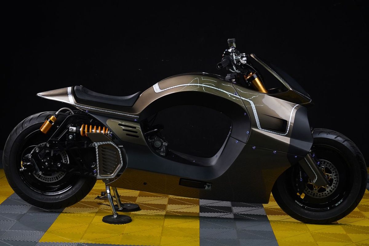 Yamaha Aerox Ekstrem garapan MWM Custom