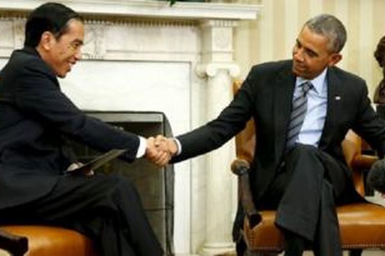 Dalam kunjungan ke Amerika Serikat, Presiden Joko Widodo menyatakan ingin bergabung dengan TPP. 