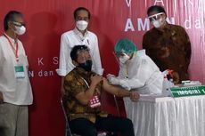 Hanung Bramantyo Ungkap Kebahagiaan Jalani Vaksinasi Ditemani Jokowi