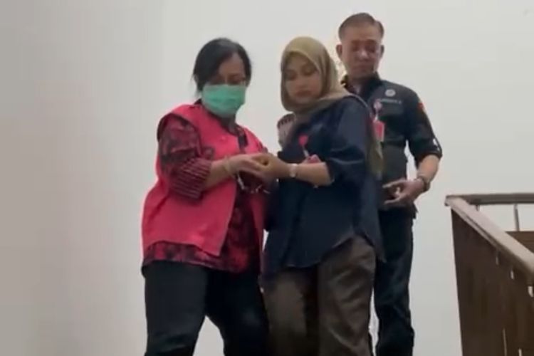 Eks Kasudin PPKUKM Jaktim Ditahan Terkait Dugaan Korupsi Pengadaan Mesin Jahit Rp 4,07 M