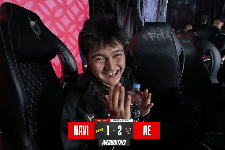 AE menang atas Navi dengan skor 2-1.