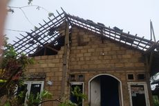 Angin Puting Beliung Sapu Sukabumi, 90 Rumah Warga Rusak