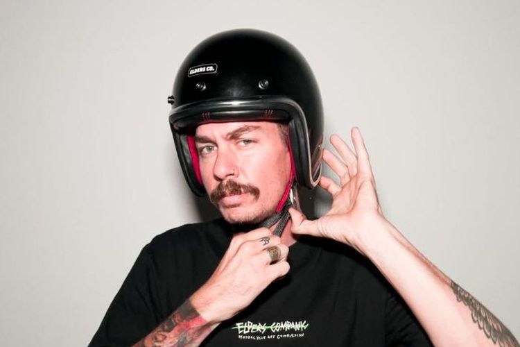 Helm slimhead dari Elders Company