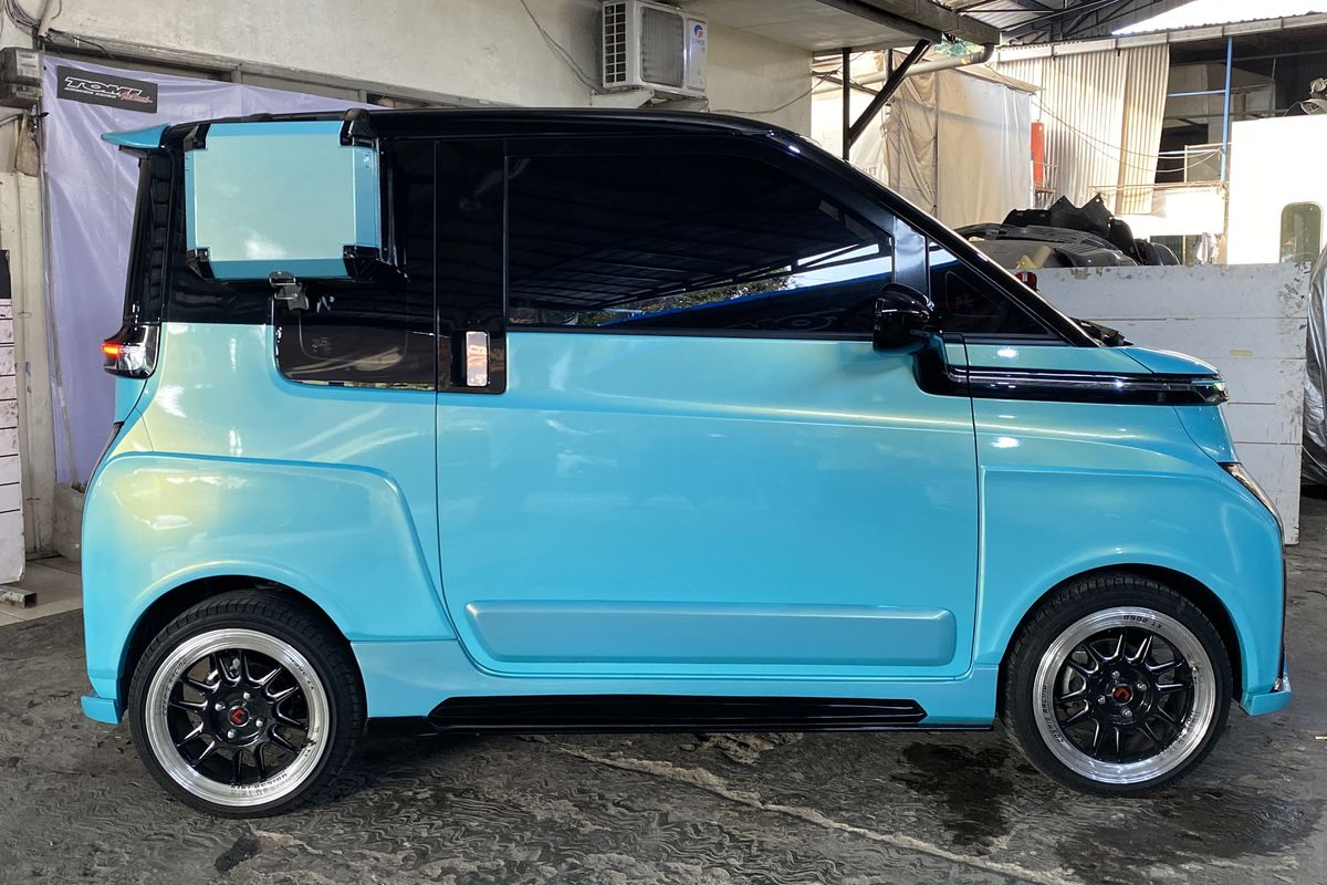 Bodykit Wuling Air ev garapan Tomi Airbrush