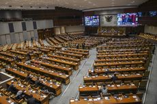 Rapat Paripurna, Pimpinan DPR Sampaikan Dukacita atas Wafatnya Harmoko dan 2 Anggota DPR