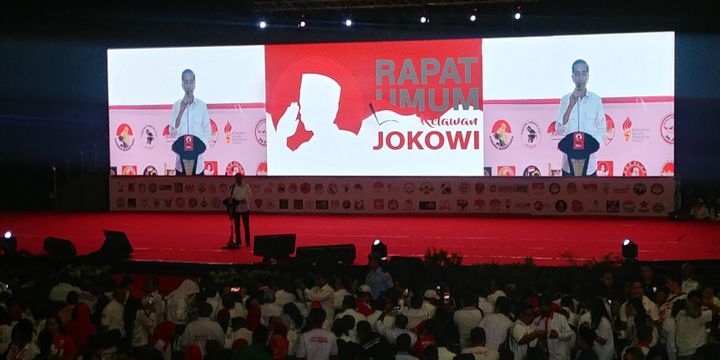 Rapat Umum Relawan Jokowi di Sentul, Bogor, Sabtu (4/8/2018).