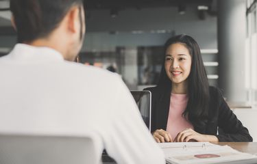 Hai Wanita, Perhatikan 9 Trik Ampuh Tarik Perhatian Pria Halaman ...