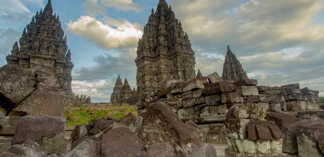 Kompleks Candi Prambanan.