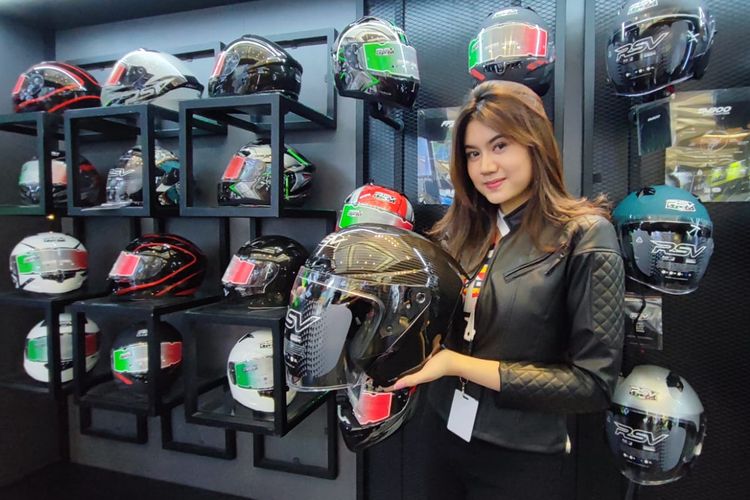 RSV Helmet Indonesia meluncurkan helm baru New Windtail, di Indonesia Motorcycle Show (IMOS) 2022. 