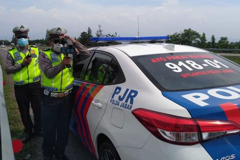 Razia Batas Kecepatan Pakai Speed Gun di Tol Cipali