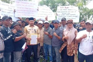 Ratusan Karyawan PTPN Demo Kantor Bupati Aceh Utara, Minta Sengketa Lahan Segera Diselesaikan