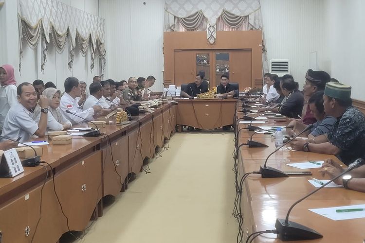 Mengeluh Jatah BBM Subsidi Tak Pernah Cukup, Petani dan Nelayan Nunukan Sambangi Gedung DPRD