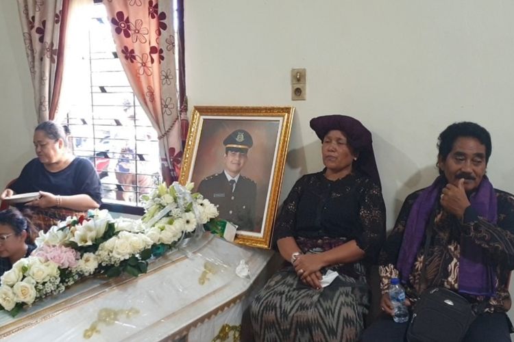 Suasana rumah duka Reynanda Primta Ginting (26) di Jalan Namorih, Kecamatan Pancur Batu, Kabupaten Deli Serdang, Sumatera Utara pada Jumat (4/7/2025).