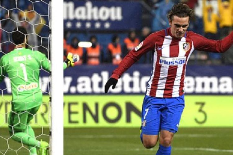 Antoine Griezmann menentukan kemenangan Atletico Madrid atas Celta Vigo pada pertandingan ke-22 La Liga di Vicente Calderon, Minggu (12/2/2017). 