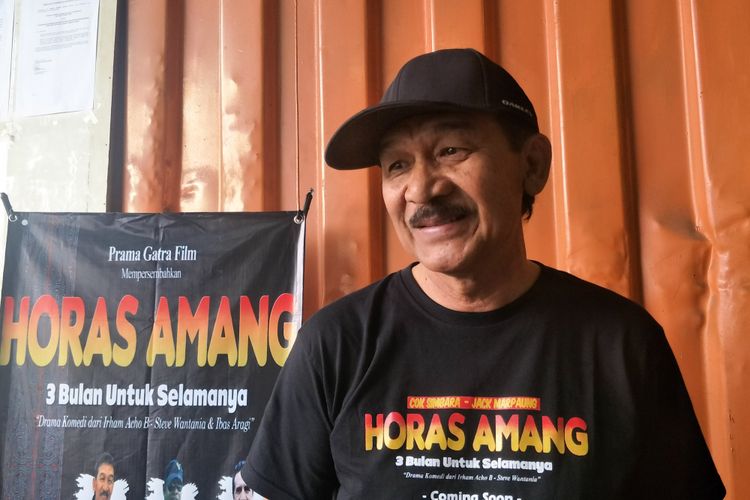 Artis peran Cok Simbara dalam jumpa pers film Horas Amang di Wasita Graha Gatra, Kembangan, Jakarta Barat, Kamis (31/1/2019). 
