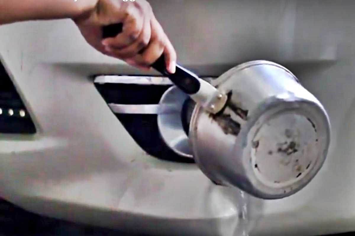 Teknik reparasi bodi plastik penyok pakai air panas