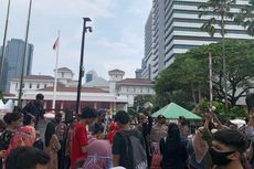Saat Warga Demo di Depan Balai Kota, Pejabat Pemprov DKI Gelar Acara Perpisahan Anies-Riza