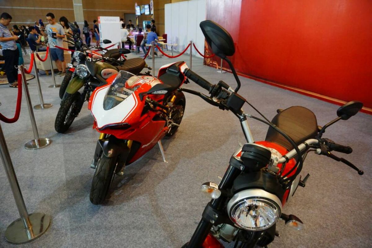 Lelang motor Ducati di IIMS 2017