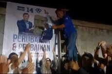 Kader Demokrat Turunkan Baliho dan Banner Anies Baswedan di Bogor