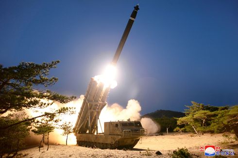 Korea Utara Tes Peluncur Roket 