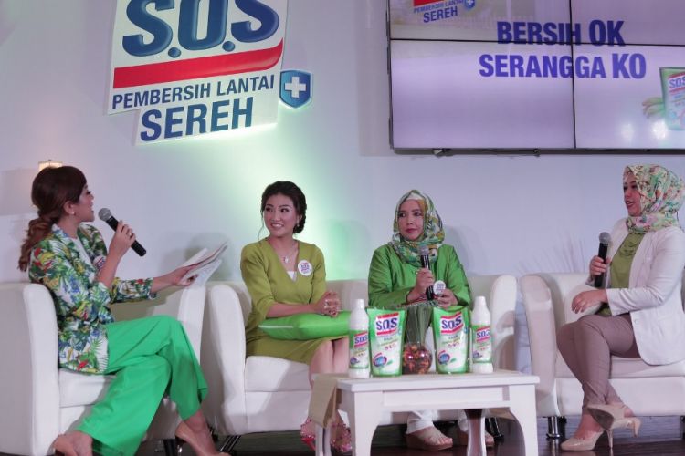 Acara talkshow mengenai manfaat sereh di acara peluncuran produk S.O.S Sereh di Jakarta (3/10/2017).