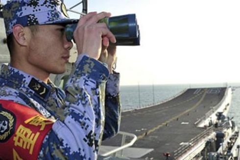 Fregat-fregat Beijing Berlatih di Laut China Selatan