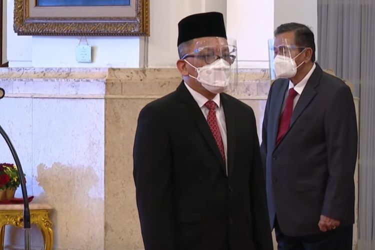 Laksana Tri Handoko has been appointed as the National Research and Innovation Agency head during a ceremony held at the State Palace on Wednesday, April 28, 2021. Previously, Laksana served as the Indonesian Institute of Sciences (LIPI) head. 