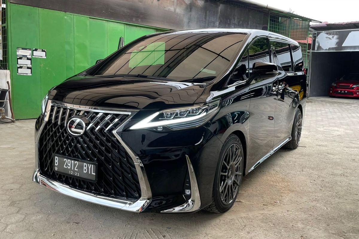 Modifikasi Toyota Vellfire menjadi Lexus LM 350 - Harpit Singh