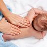 Pijatan Rutin Bisa Bantu Maksimalkan Tumbuh Kembang Bayi