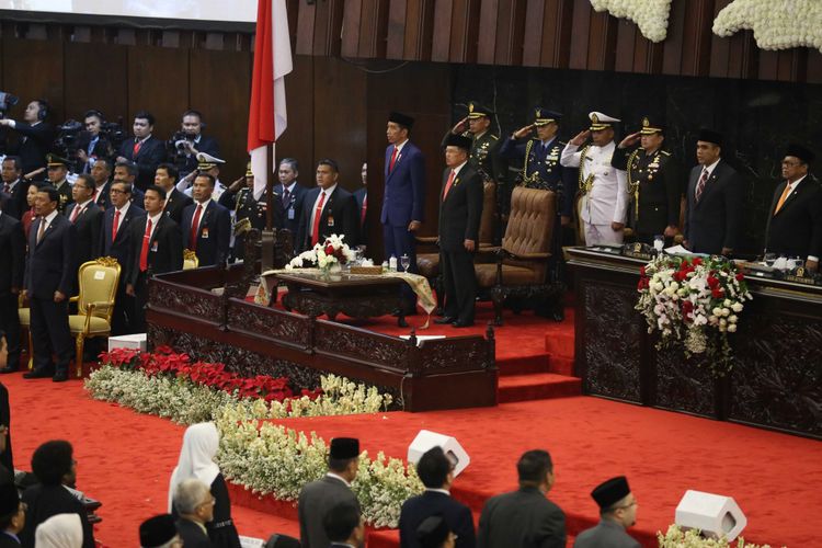 Presiden Joko Widodo dan Wakil Presiden Jusuf Kalla saat menghadiri sidang tahunan Majelis Permusyawaratan Rakyat Republik Indonesia Tahun 2018 di Kompleks Parlemen, Senayan, Jakarta, Kamis (16/8/2017). Presiden Joko Widodo menyampaikan pidato, yakni pidato kenegaraan dalam rangka Hari Ulang Tahun RI ke 73.

