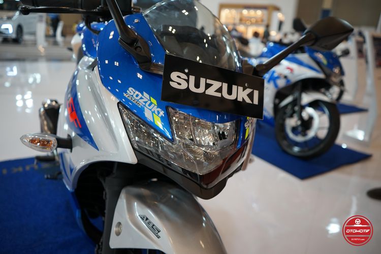 Suzuki Gixxer SF