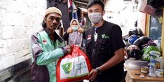 Kisah Blusukan Dompet Dhuafa Bagikan Sembako untuk Masyarakat Terdampak Corona