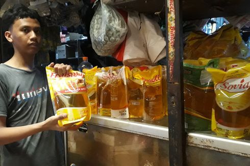 Pedagang Pasar Masih Keluhkan Minimnya Stok Minyak Goreng 