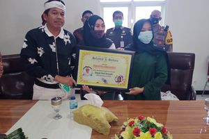 Anak Kandung Cabut Gugatan kepada Ibunya, Dedi Mulyadi Menangis: Saya Lakukan Ini demi Ibu