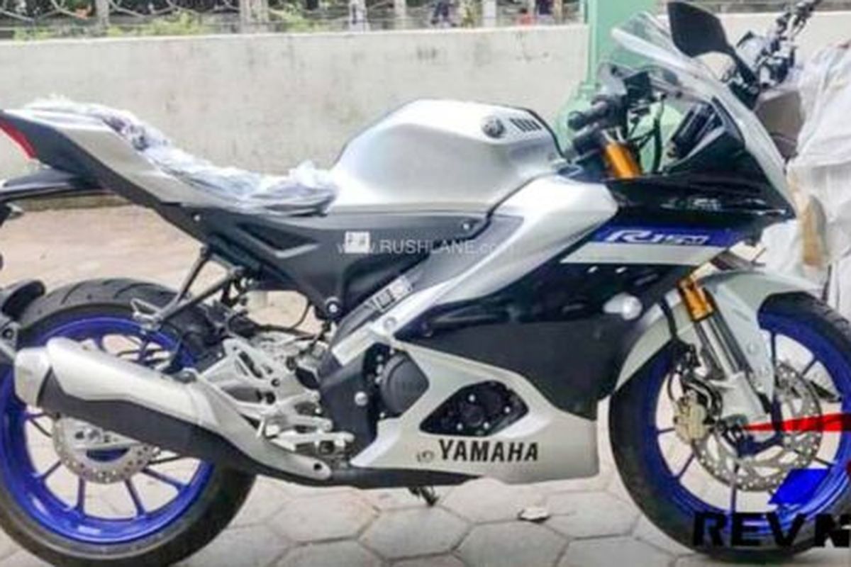 Yamaha R15M sudah hadir di diler