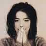 Lirik dan Chord Lagu Like Someone In Love - Bjork