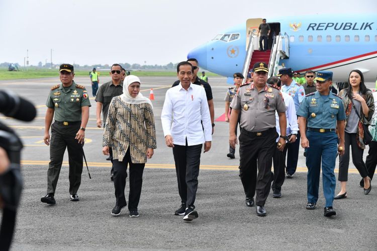 Presiden Joko Widodo pada Senin (27/1/2020) pagi bertolak menuju Provinsi Jawa Timur guna melakukan kunjungan kerja. 