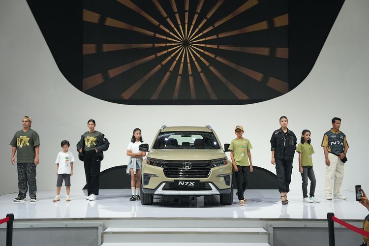 Honda Berkolaborasi dengan Shining Bright, Luncurkan Apparel Ekslusif Terinspirasi Desain New Honda BR-V N7X Edition