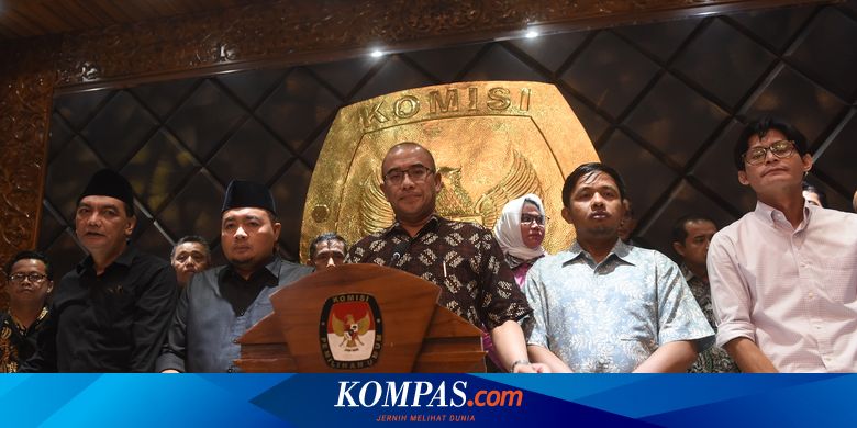 Moral Cacat dan Bejat, Tak Ada Pilihan Kecuali Dipecat