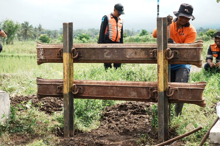 KAI Daop 9 Jember Tutup 6 Perlintasan Liar, Ini Rinciannya