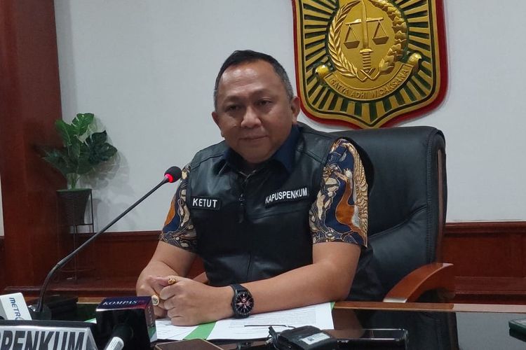 Kepala Pusat Penerangan Hukum Kejagung Ketut Sumedana di Kejagung, Jakarta, Jumat (18/8/2023). 
