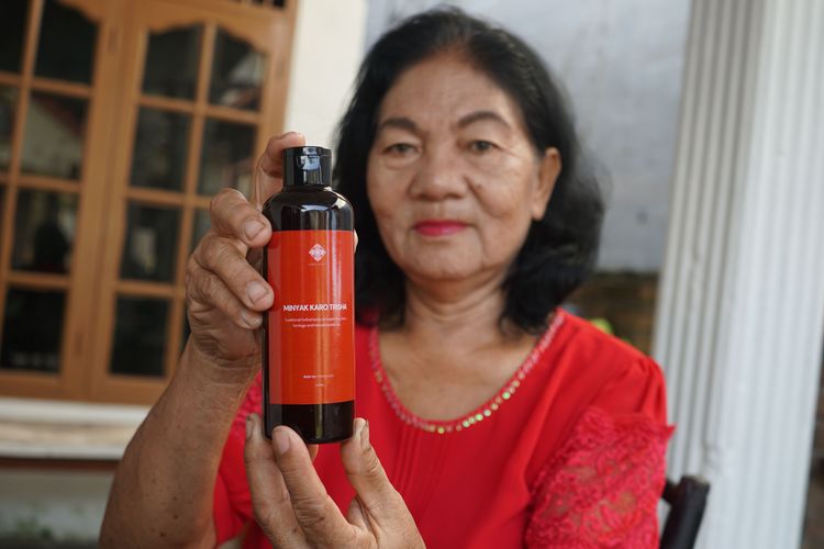 Bermula Sakit Kaki, Lansia di Medan Bangun Usaha Minyak Karo sampai Tembus Pasar Digital