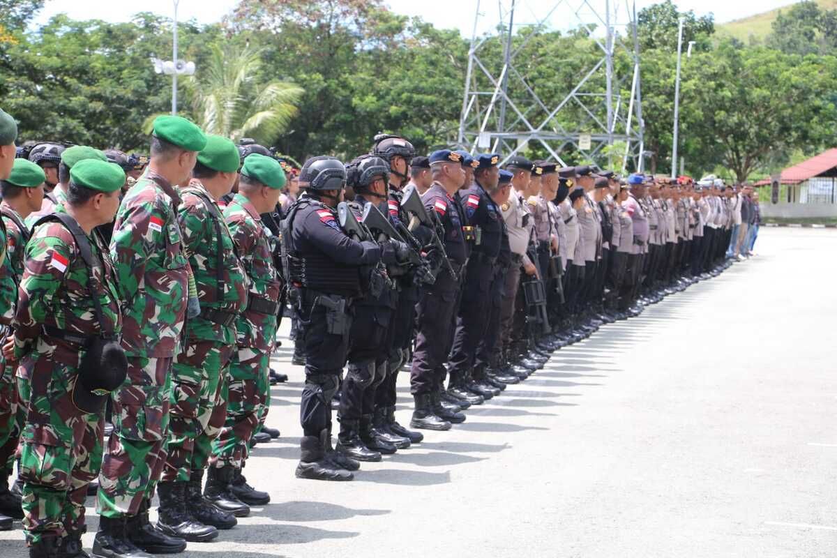 370 Personel Gabungan Amankan Pertandingan BRI Liga 1 PSBS Biak Vs Persib Bandung di Stadion Lukas Enembe Jayapura