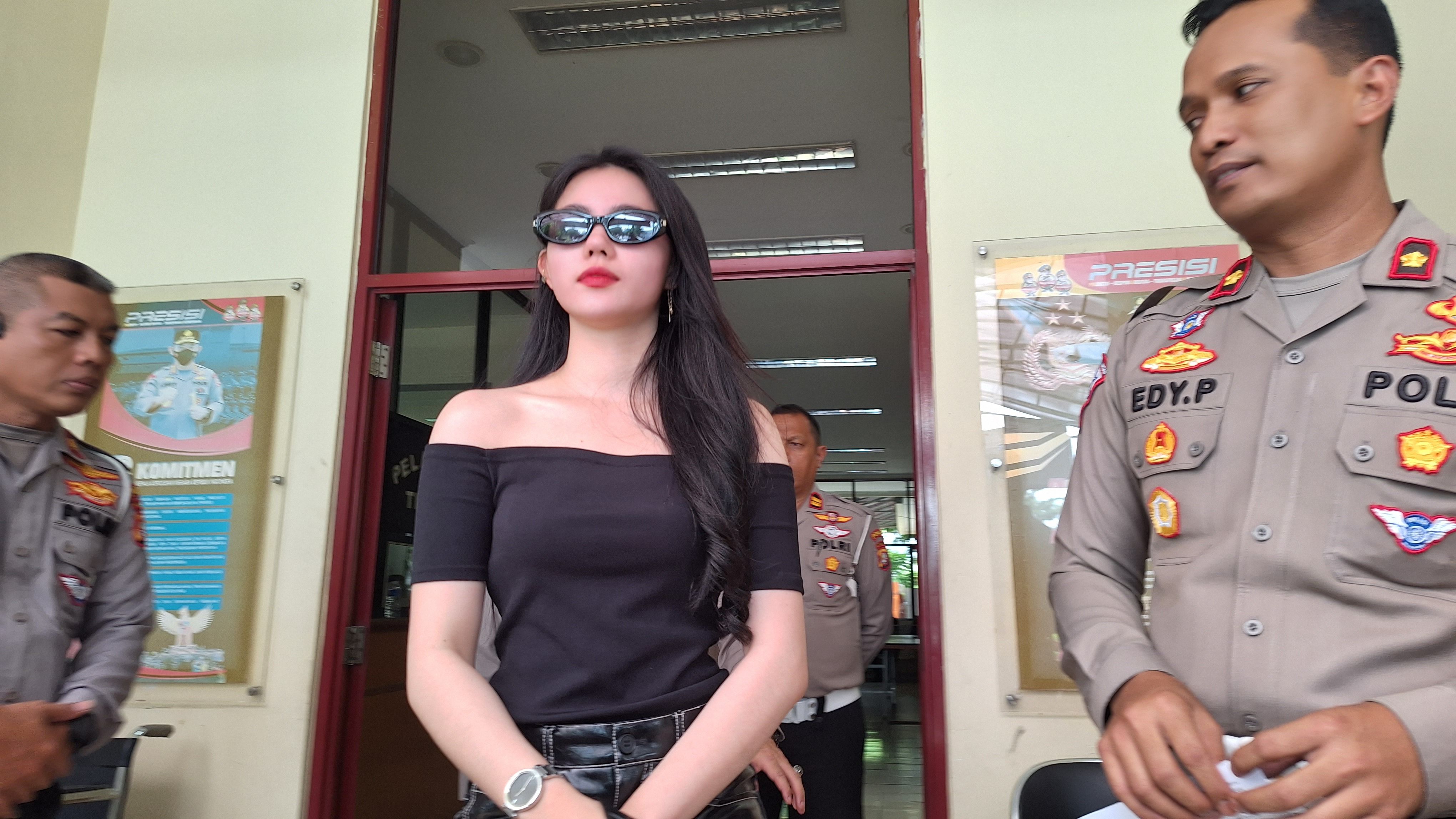 Zoe Levana Terjebak 4 Jam di Jalur Transjakarta, Bisa Keluar Setelah Bus Penuh Penumpang lalu Jalan