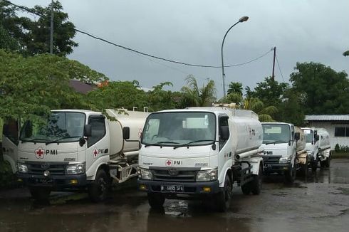 PMI Kirim 10 Unit Truk Tangki Air Bersih untuk Korban Gempa Sulbar