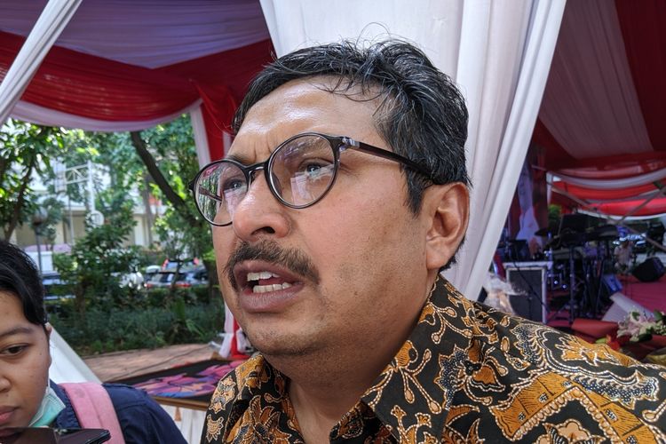 Dirjen SDPPI kominfo, Ismail dijumpai di kantor Kemenkominfo, Selasa (22/10/2019).