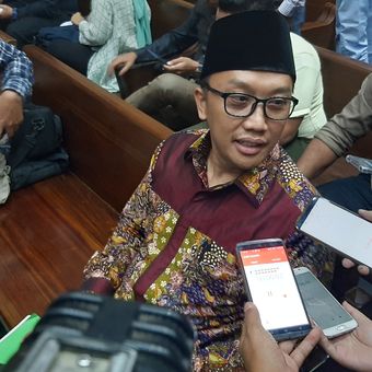 Mantan Menteri Pemuda dan Olahraga Imam Nahrawi saat ditemui di Pengadilan Tipikor Jakarta, Rabu (11/3/2020).